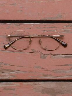 BENSON II-Satin Japanese Gold + Brindle Tortoise / Clear-49 15 BENSON II-Satin Japanese Gold + Brindle Tortoise / Clear-49 -Raen Eyeglasses Store BENSON II FW22 Satin Japanese Gold Brindle Tortoise Clear L5