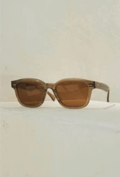 CARBY-Ghost / Vibrant Brown Polarized-53 12 CARBY-Ghost / Vibrant Brown Polarized-53 -Raen Eyeglasses Store Carby Ghost L3