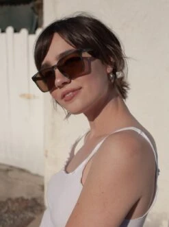 PIERCE-Burlwood / Black Polarized-55 -Raen Eyeglasses Store PIERCE FW21 Burlwood Black Polarized L4