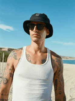 RUNE-Recycled Black / Green Polarized-48 -Raen Eyeglasses Store RUNE SS22 Recycled Black Green Polarized L3